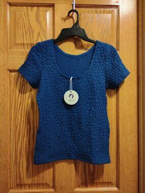 Ugerlov NWT Blue Bodycon Stretch Fit Top Women's Est Size S